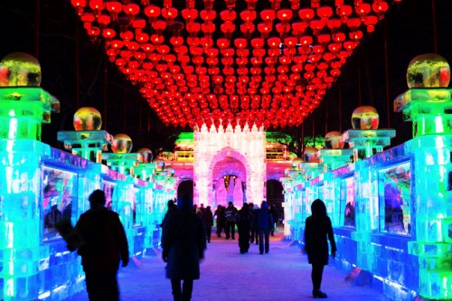 The conception of ICE LAND was inspired several years ago by the world’s largest International Ice and Snow Festival in Harbin.